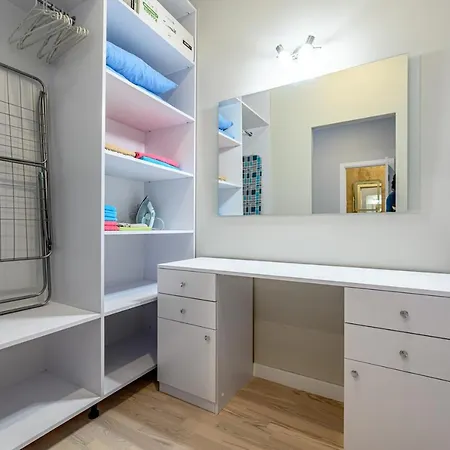 Center New House * أوديسا