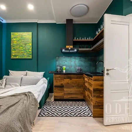 Apartmán 1к нова у центрі міста, з балконом у новому жк Fainorent