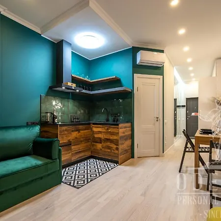 Apartmán 1к нова у центрі міста, з балконом у новому жк Fainorent *