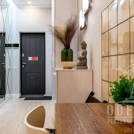 Apartmán 1к нова у центрі міста, з балконом у новому жк Fainorent *