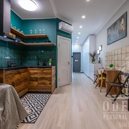 Center New House Odessa