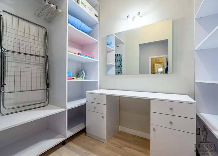 Center New House * أوديسا