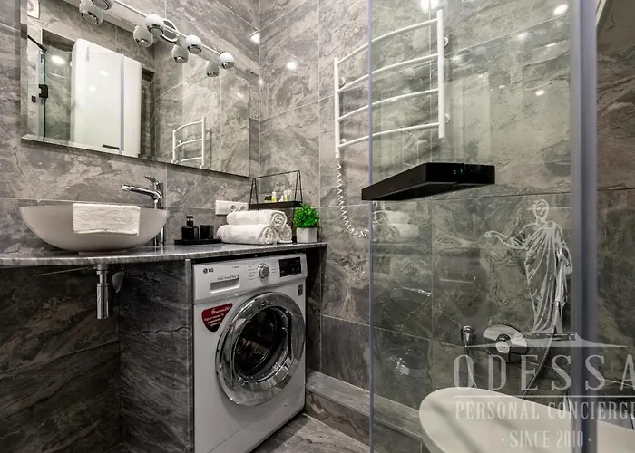 Center New House شقة